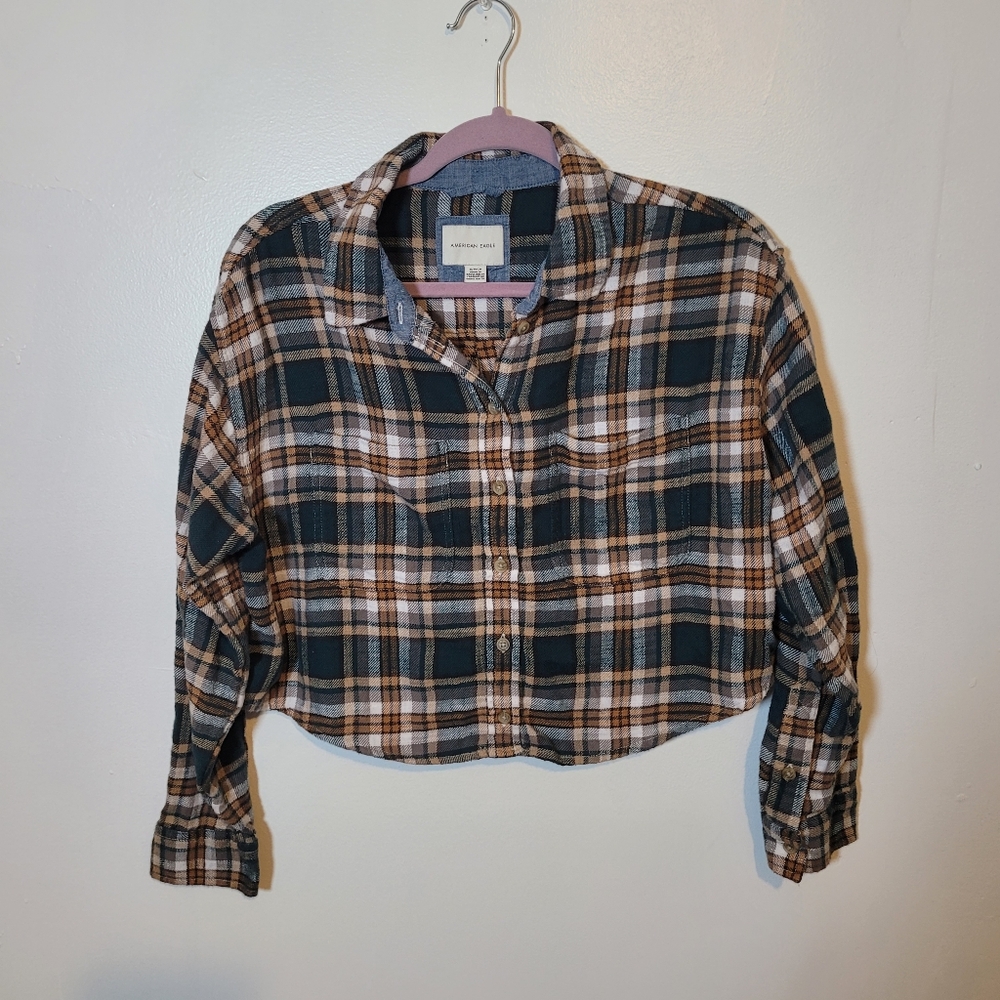 American Eagle Outfitters Plaid Cropped Button-Up Jacket in Black & Brown